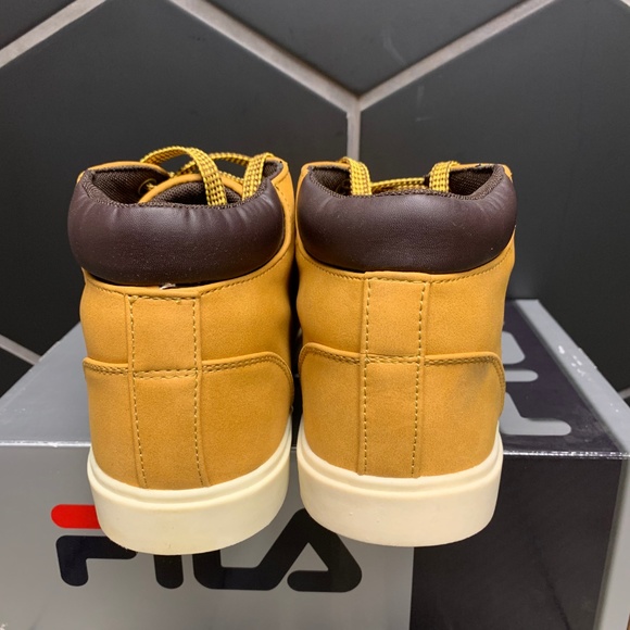 Mens Fila Egress Wheat Brown Chukka Boots - Picture 4 of 5